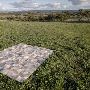 CAMINO RECTANGLE RUG - TAUPE