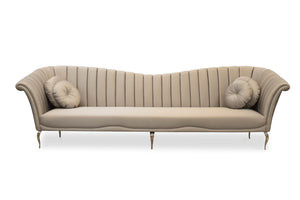 Caprichosa Sofa