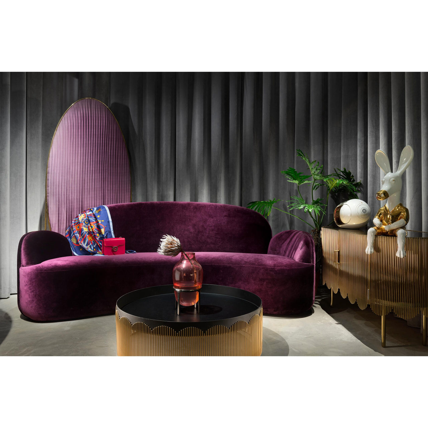 Strings Sofa Plum