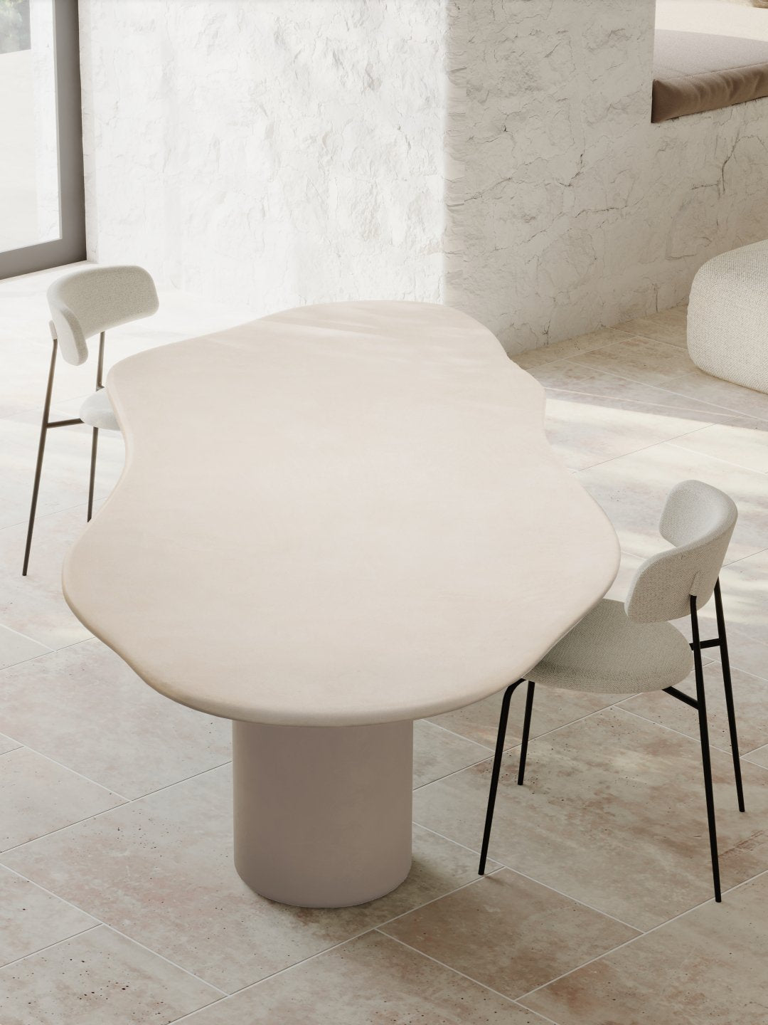 LAINI DINING TABLE